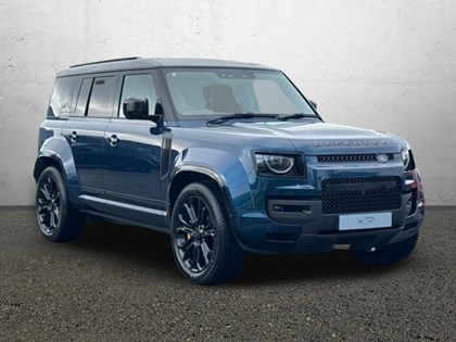 LAND ROVER DEFENDER 4.4 P635 Octa 110 5dr Auto