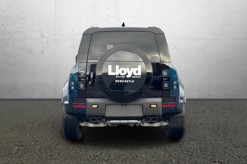 LAND ROVER DEFENDER 4.4 P635 Octa 110 5dr Auto 4945085