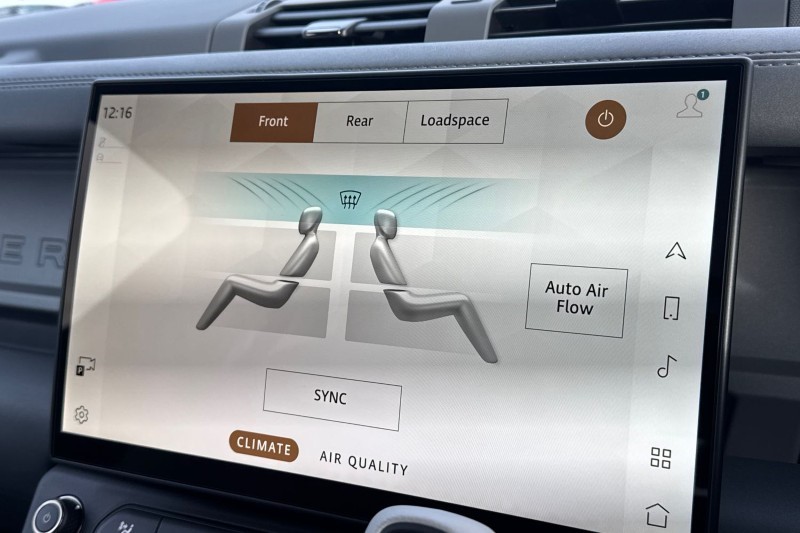  LAND ROVER DEFENDER 4.4 P635 Octa 110 5dr Auto 4945109
