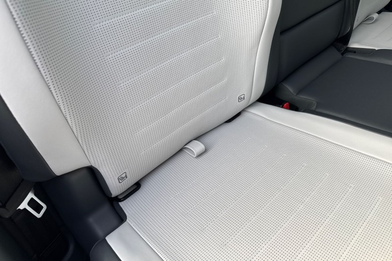  LAND ROVER DEFENDER 4.4 P635 Octa 110 5dr Auto 4945114