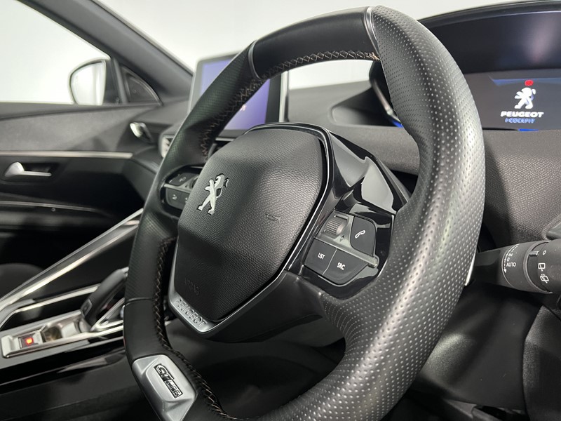 2020 (20) PEUGEOT 3008 1.6 PureTech 180 GT Line Premium 5dr EAT8 5941867