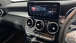 2019 (19) MERCEDES-BENZ C CLASS C200 AMG Line Premium 4dr 9G-Tronic 5954857