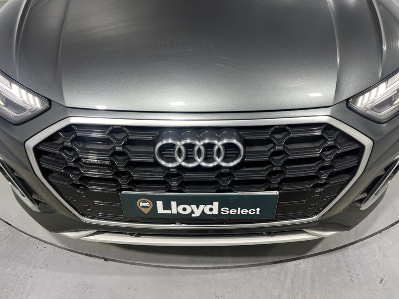 2020 (70) AUDI Q5 40 TDI Quattro S Line 5dr S Tronic 5964147