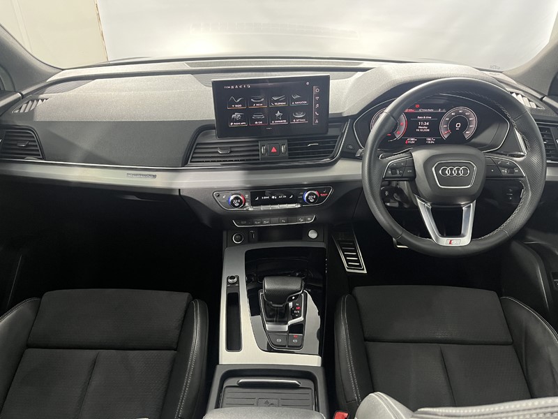 2020 (70) AUDI Q5 40 TDI Quattro S Line 5dr S Tronic 5964112
