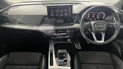 2020 (70) AUDI Q5 40 TDI Quattro S Line 5dr S Tronic 5964112