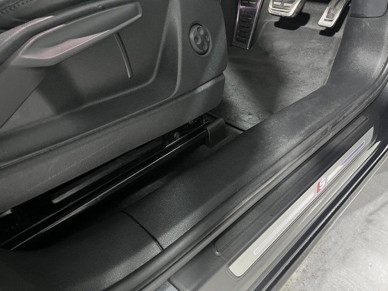 2020 (70) AUDI Q5 40 TDI Quattro S Line 5dr S Tronic 5964127