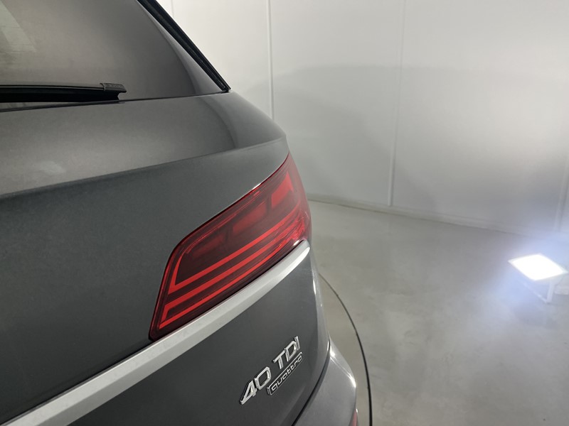 2020 (70) AUDI Q5 40 TDI Quattro S Line 5dr S Tronic 5964150