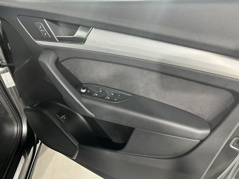 2020 (70) AUDI Q5 40 TDI Quattro S Line 5dr S Tronic 5964128