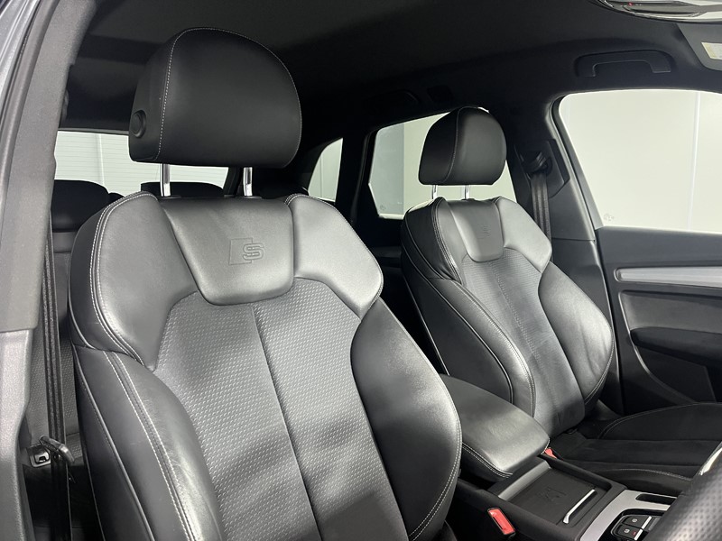 2020 (70) AUDI Q5 40 TDI Quattro S Line 5dr S Tronic 5964119