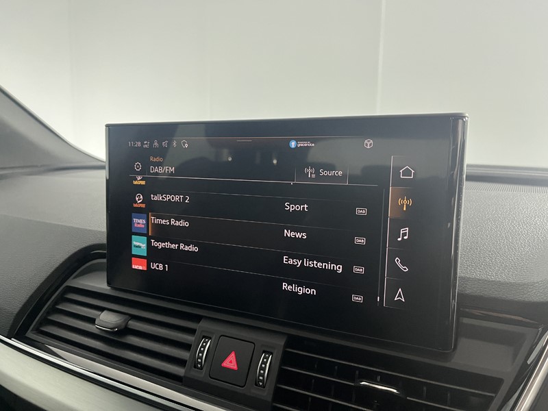 2020 (70) AUDI Q5 40 TDI Quattro S Line 5dr S Tronic 5964135
