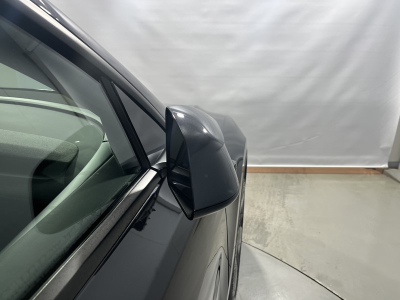 2026 (26) TESLA MODEL Y Long Range RWD 5dr Auto 5966307