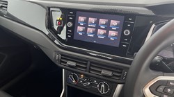 2023 (23) VOLKSWAGEN POLO 1.0 TSI Life 5dr 5983612