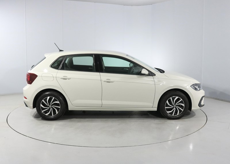 2023 (23) VOLKSWAGEN POLO 1.0 TSI Life 5dr 5983607