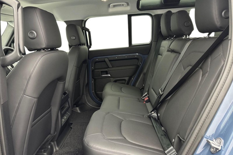  LAND ROVER DEFENDER 3.0 D250 S 110 5dr Auto 4996059