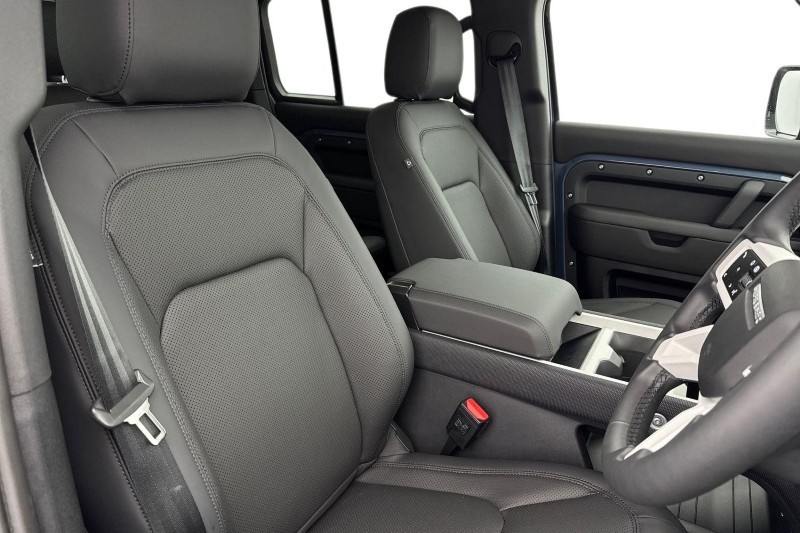  LAND ROVER DEFENDER 3.0 D250 S 110 5dr Auto 4996080