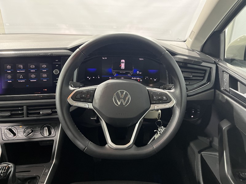 2023 (23) VOLKSWAGEN POLO 1.0 TSI Life 5dr 5983609