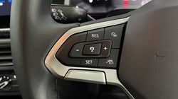 2023 (23) VOLKSWAGEN POLO 1.0 TSI Life 5dr 5983624