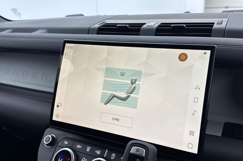  LAND ROVER DEFENDER 3.0 D250 S 110 5dr Auto 4996085