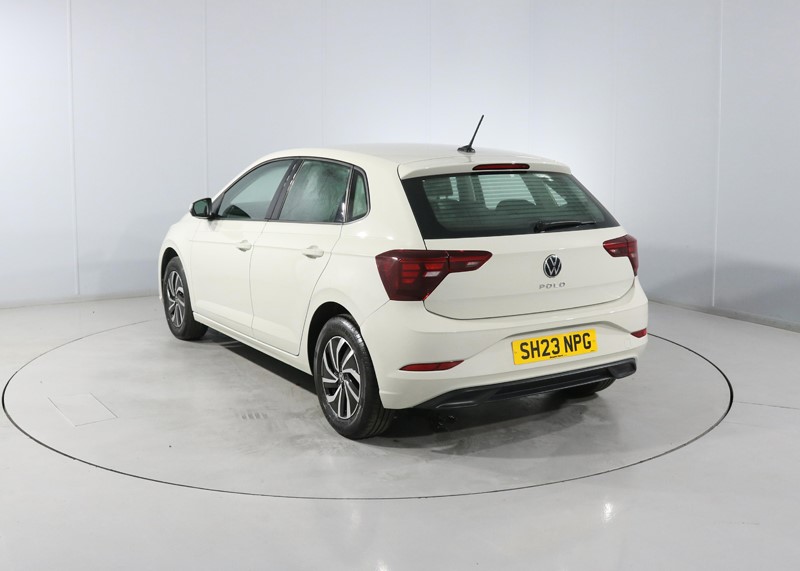2023 (23) VOLKSWAGEN POLO 1.0 TSI Life 5dr