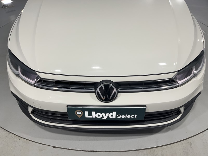 2023 (23) VOLKSWAGEN POLO 1.0 TSI Life 5dr 5983636