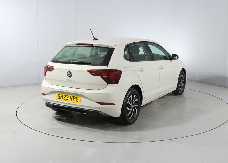 2023 (23) VOLKSWAGEN POLO 1.0 TSI Life 5dr 5983640