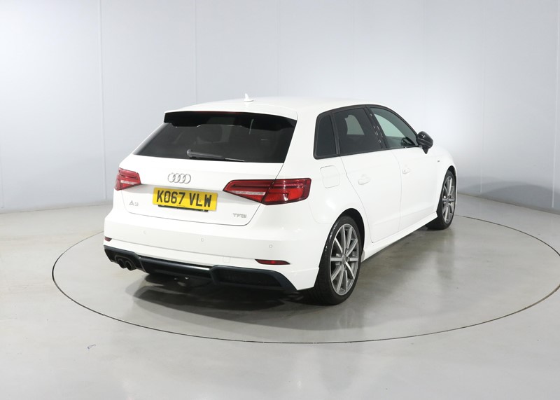 2018 (67) AUDI A3 1.5 TFSI Black Edition 5dr 5992841