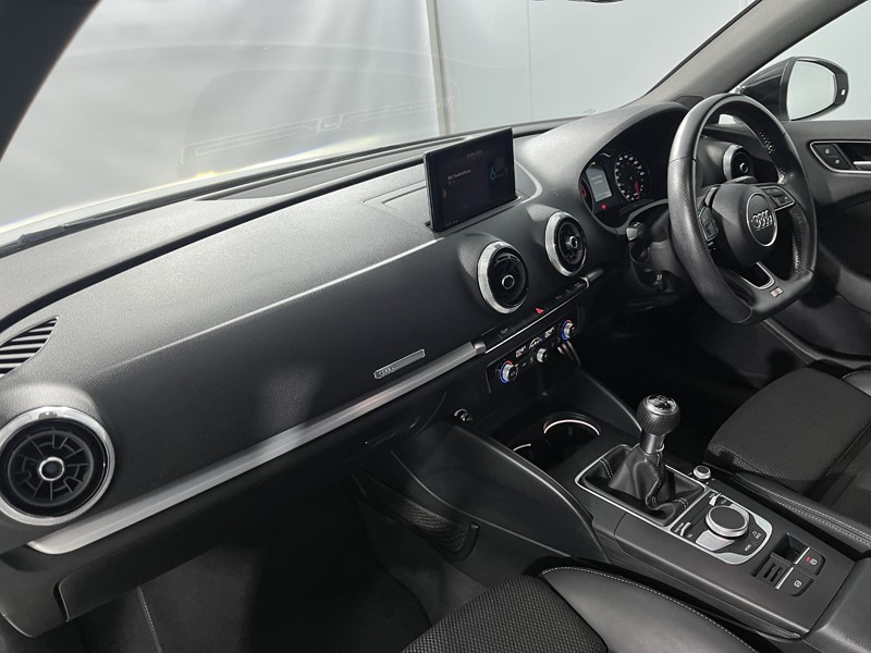 2018 (67) AUDI A3 1.5 TFSI Black Edition 5dr 5992807