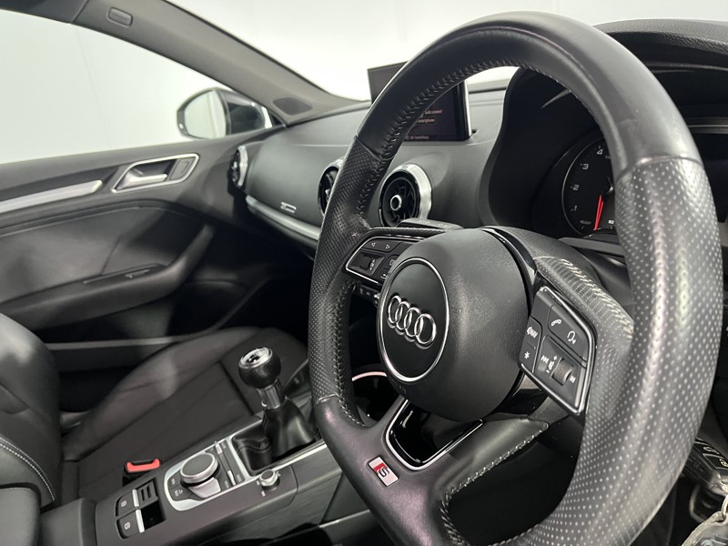 2018 (67) AUDI A3 1.5 TFSI Black Edition 5dr 5992821