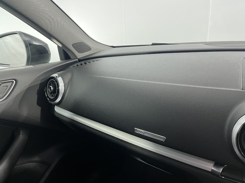 2018 (67) AUDI A3 1.5 TFSI Black Edition 5dr 5992825