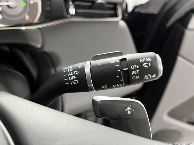 2022 (22) LAND ROVER RANGE ROVER EVOQUE 2.0 D200 R-Dynamic SE 5dr Auto 5988740