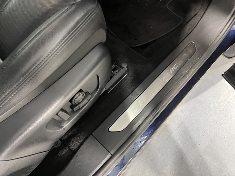 2022 (22) LAND ROVER RANGE ROVER EVOQUE 2.0 D200 R-Dynamic SE 5dr Auto 5988733