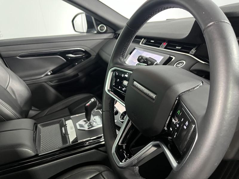 2022 (22) LAND ROVER RANGE ROVER EVOQUE 2.0 D200 R-Dynamic SE 5dr Auto 5988737