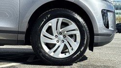 2025 (25) LAND ROVER RANGE ROVER EVOQUE 2.0 D165 S 5dr Auto 5298557