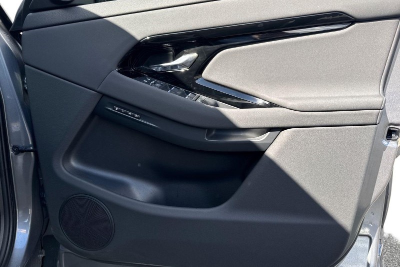 2025 (25) LAND ROVER RANGE ROVER EVOQUE 2.0 D165 S 5dr Auto 5298570