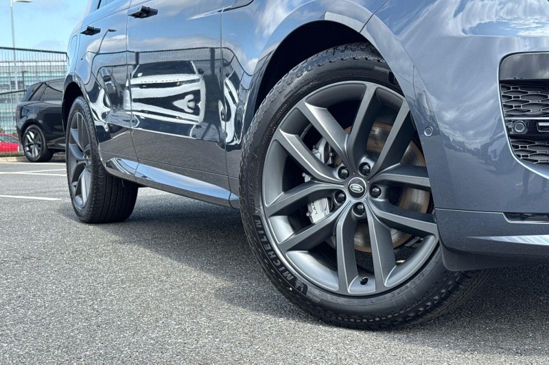  LAND ROVER RANGE ROVER SPORT 3.0 D300 Dynamic SE 5dr Auto 5637855