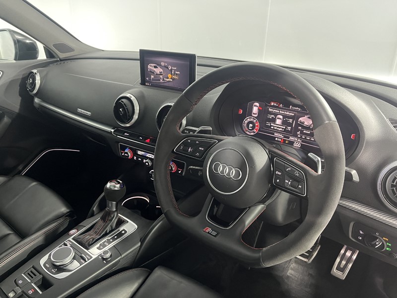 2018 (18) AUDI RS3 2.5 TFSI RS 3 Quattro 5dr S Tronic 5982944