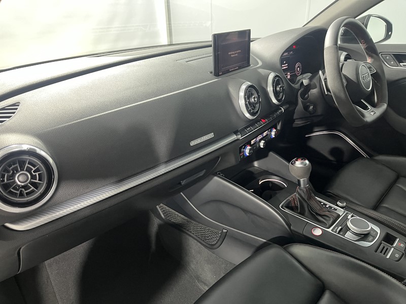 2018 (18) AUDI RS3 2.5 TFSI RS 3 Quattro 5dr S Tronic 5982945