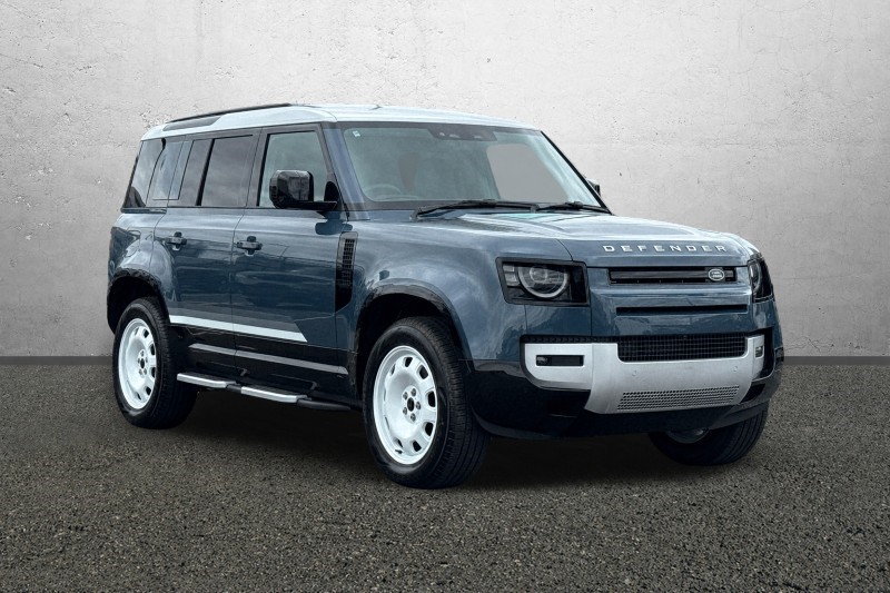 LAND ROVER DEFENDER