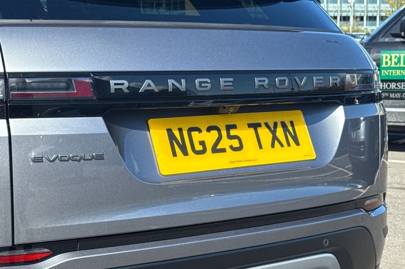 2025 (25) LAND ROVER RANGE ROVER EVOQUE 2.0 D165 S 5dr Auto 5371640