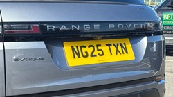 2025 (25) LAND ROVER RANGE ROVER EVOQUE 2.0 D165 S 5dr Auto 5371640