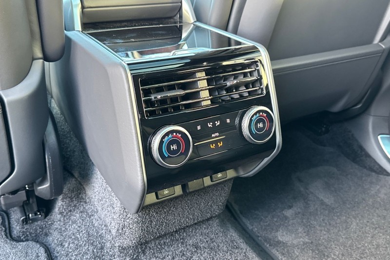  LAND ROVER RANGE ROVER 3.0 P460e Autobiography LWB 4dr Auto [NI] 4810556