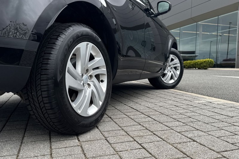 2025 (25) LAND ROVER RANGE ROVER EVOQUE 2.0 D165 S 5dr Auto 5303830