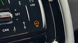 2025 (25) LAND ROVER RANGE ROVER EVOQUE 2.0 D165 S 5dr Auto 5303808