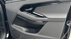 2025 (25) LAND ROVER RANGE ROVER EVOQUE 2.0 D165 S 5dr Auto 5303803