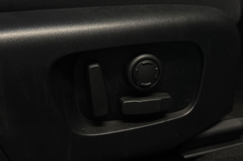 2025 (25) LAND ROVER RANGE ROVER EVOQUE 2.0 D200 Edition 5dr Auto 4962937