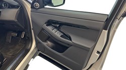 2025 (25) LAND ROVER RANGE ROVER EVOQUE 2.0 D200 Edition 5dr Auto 4962935