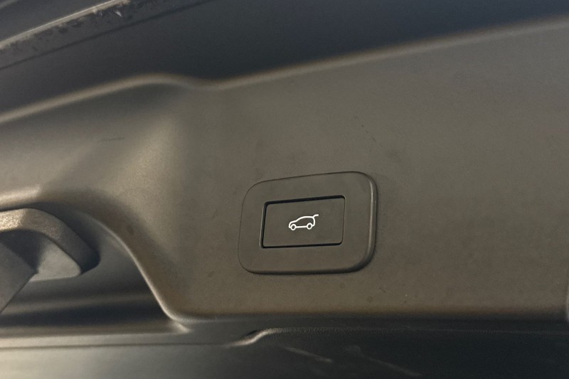 2025 (25) LAND ROVER RANGE ROVER EVOQUE 2.0 D200 Edition 5dr Auto 4962950