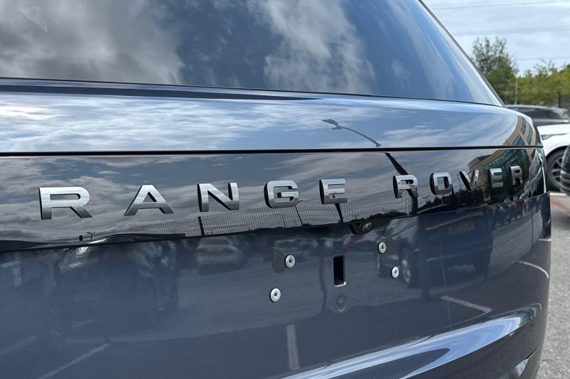  LAND ROVER RANGE ROVER 3.0 P460e HSE 4dr Auto [NI] 5638203
