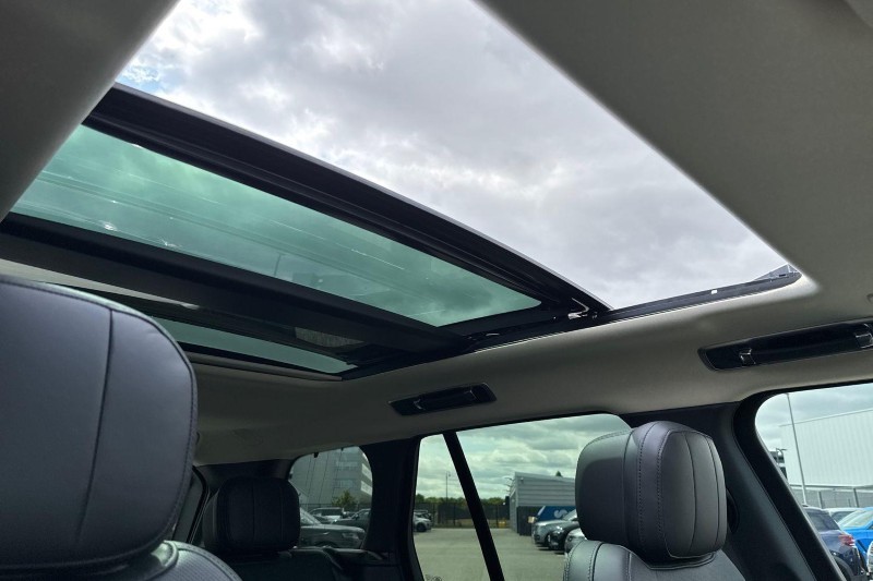  LAND ROVER RANGE ROVER 3.0 P460e HSE 4dr Auto [NI] 5638210