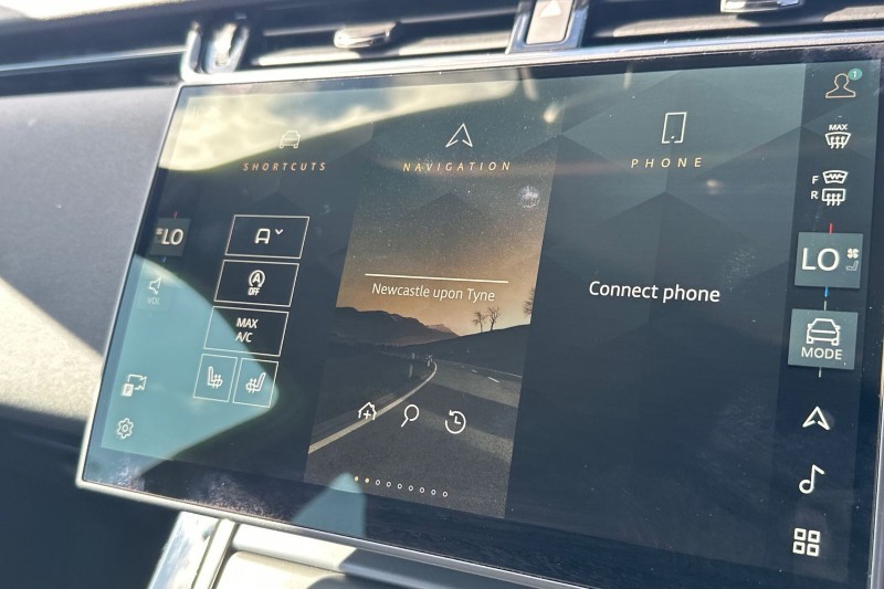 2024 (74) LAND ROVER RANGE ROVER EVOQUE 2.0 D200 Dynamic SE 5dr Auto 4522851